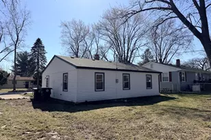 3036 Coral Dr, Hobart, IN 46342 - Photo 15