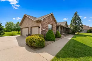 5005 W 152nd Ct, Crown Point, IN 46307 - Photo 3