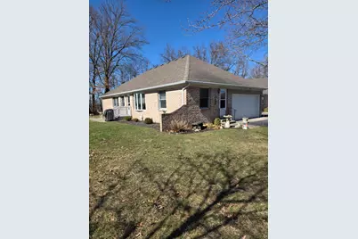 516 Begonia Street SE #A, Demotte, IN 46310 - Photo 1