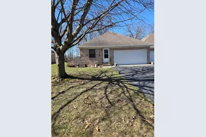 516 Begonia Street SE #A, Demotte, IN 46310 - Photo 3