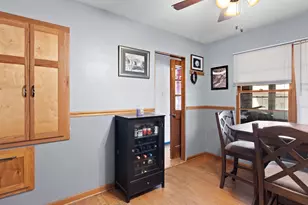 2837 38th St, Highland, IN 46322 - Photo 9