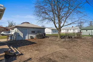 2837 38th St, Highland, IN 46322 - Photo 13