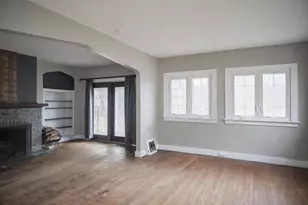 306 W Michigan St, Rolling Prairie, IN 46371 - Photo 1