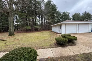 306 Martin Dr, Trail Creek, IN 46360 - Photo 3