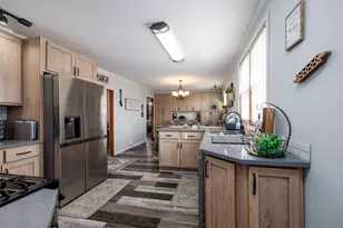 315 W Railroad St, Kentland, IN 47951 - Photo 9