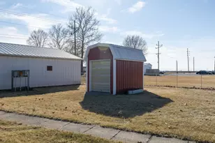 315 W Railroad St, Kentland, IN 47951 - Photo 35