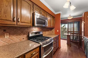 8220 Harrison Ave, Munster, IN 46321 - Photo 9