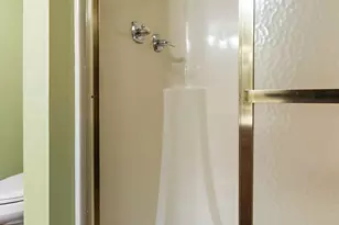 8220 Harrison Ave, Munster, IN 46321 - Photo 17