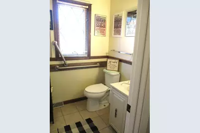 12900 Walnut Hill Drive, Lakeville, IN 46536 - Photo 19