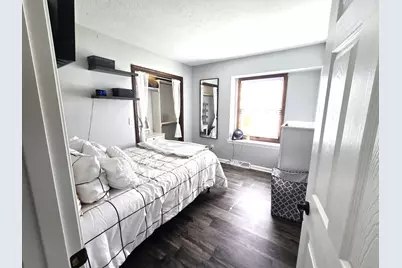 12900 Walnut Hill Drive, Lakeville, IN 46536 - Photo 13