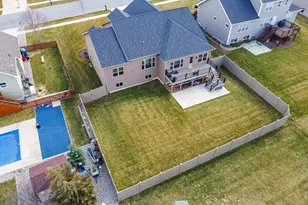 1430 Tate Dr, Schererville, IN 46375 - Photo 9