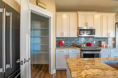 1430 Tate Drive, Schererville, IN 46375 - Photo 31