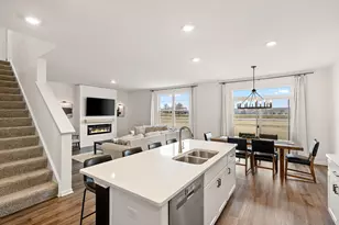 10550 Azalea Dr, Crown Point, IN 46307 - Photo 13