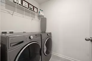 10550 Azalea Dr, Crown Point, IN 46307 - Photo 29