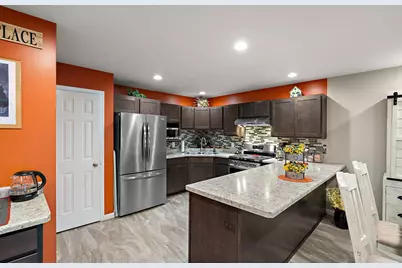 17300 Brookwood Drive, Lowell, IN 46356 - Photo 7