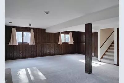 1040 Azalea Drive, Munster, IN 46321 - Photo 11