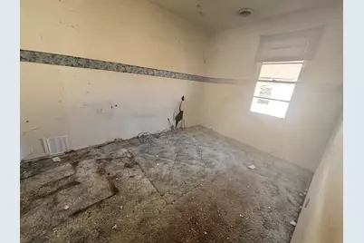 52 E 36th Avenue, Hobart, IN 46342 - Photo 5