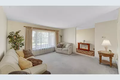 3951 S Lakeshore, Crown Point, IN 46307 - Photo 5