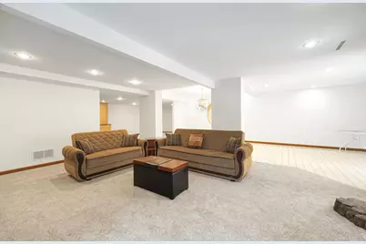 2102 Emmett Court, Valparaiso, IN 46385 - Photo 25