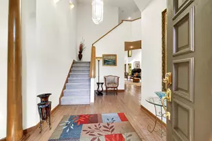 2102 Emmett Ct, Valparaiso, IN 46385 - Photo 5