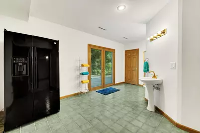 2102 Emmett Court, Valparaiso, IN 46385 - Photo 29