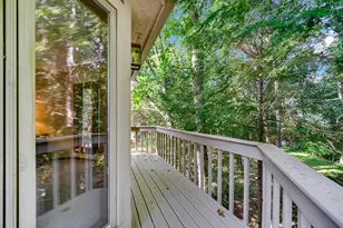 2102 Emmett Ct, Valparaiso, IN 46385 - Photo 17