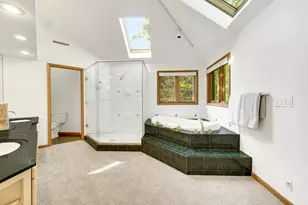 2102 Emmett Ct, Valparaiso, IN 46385 - Photo 19