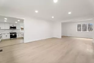 14610 Colfax Pl, Crown Point, IN 46307 - Photo 17