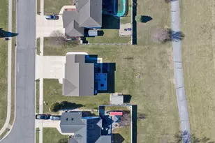 6200 Brie Ave, Portage, IN 46368 - Photo 5