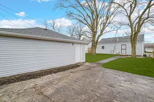 4024 Tyler St, Gary, IN 46408 - Photo 11