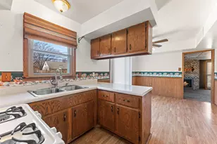 756 Imperial Rd, Valparaiso, IN 46385 - Photo 13