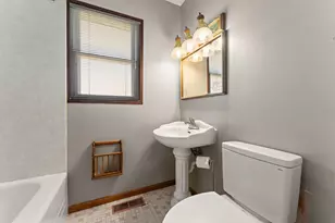 756 Imperial Rd, Valparaiso, IN 46385 - Photo 17