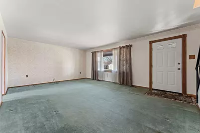 756 Imperial Road, Valparaiso, IN 46385 - Photo 7