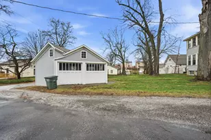 404 Indiana Ave, Valparaiso, IN 46383 - Photo 21