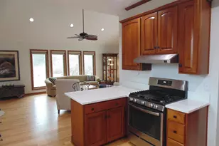 8508 Pine Ave, Gary, IN 46403 - Photo 11