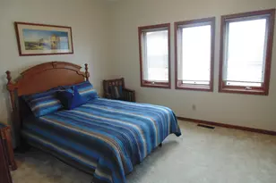 8508 Pine Ave, Gary, IN 46403 - Photo 17