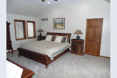 8508 Pine Avenue, Gary, IN 46403 - Photo 27