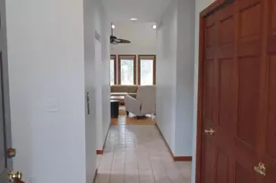 8508 Pine Ave, Gary, IN 46403 - Photo 5