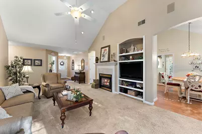 3431 Drivers Way, Chesterton, IN 46304 - Photo 5