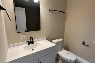 1359 State St, Hobart, IN 46342 - Photo 5