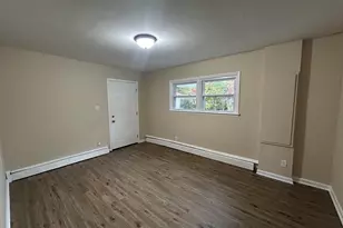 1359 State St, Hobart, IN 46342 - Photo 11