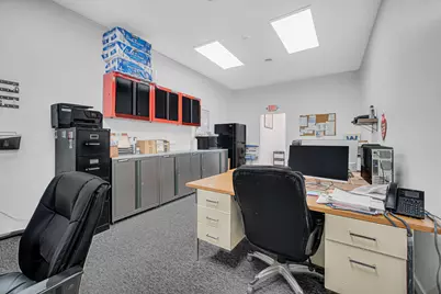 6400 W Lincoln Highway, Crown Point, IN 46307 - Photo 15