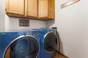 415 Sequoia Dr, Valparaiso, IN 46385 - Photo 17