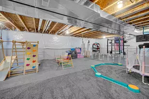 3910 Iron Gate Dr, Valparaiso, IN 46385 - Photo 25