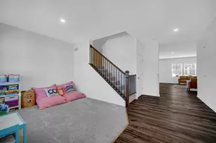 3910 Iron Gate Dr, Valparaiso, IN 46385 - Photo 5