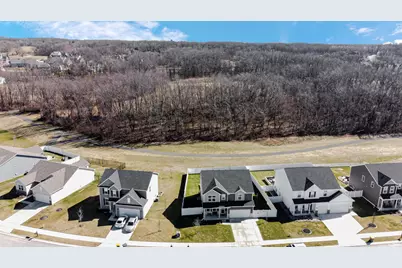 3910 Iron Gate Drive, Valparaiso, IN 46385 - Photo 3