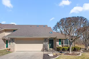 514 Pinehurst Ln, Schererville, IN 46375 - Photo 1