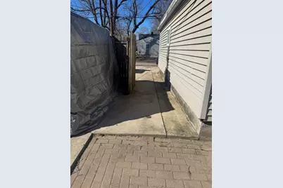 714 N Carroll Avenue, Michigan City, IN 46360 - Photo 23