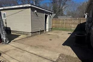 714 N Carroll Ave, Michigan City, IN 46360 - Photo 23