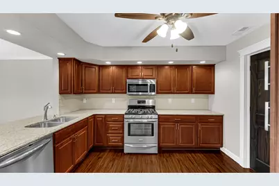 2325 Barbara Jean Drive, Schererville, IN 46375 - Photo 9